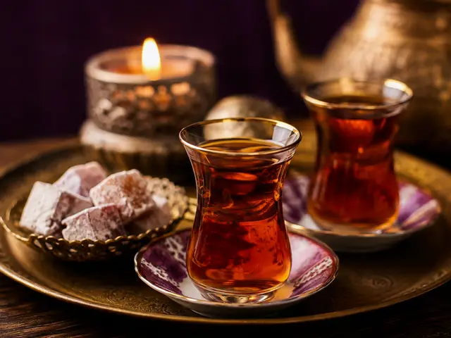 İnce belli bardakta çay ve lokum — Cennet Mahallesi, Masaj Salonun